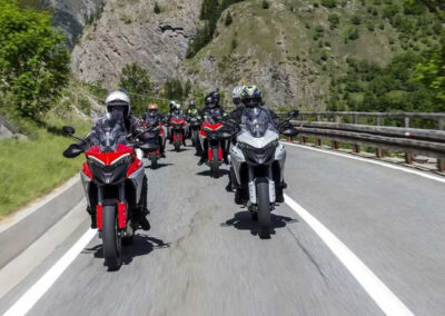 DUCATI DESMO RIDING TOUR