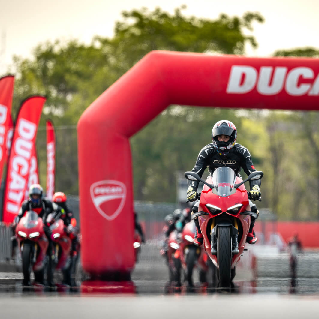 bmc-event-moto-ducati-trackday-03